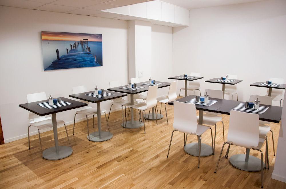 Stay Xtra Hotel Kista Stockholm Exterior photo